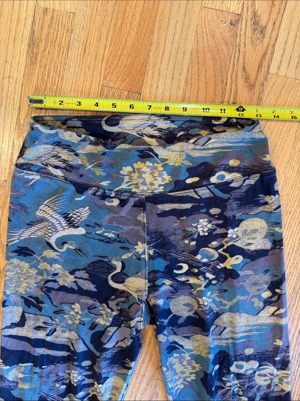 Peruvian Connection Blue and Gold Floral-Pattern Leggings - Picture 3 of 11